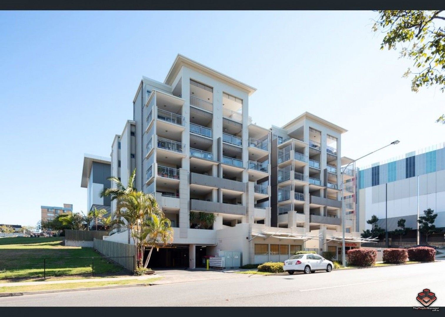 4 bedrooms Apartment / Unit / Flat in 28/28 Belgrave Road INDOOROOPILLY QLD, 4068