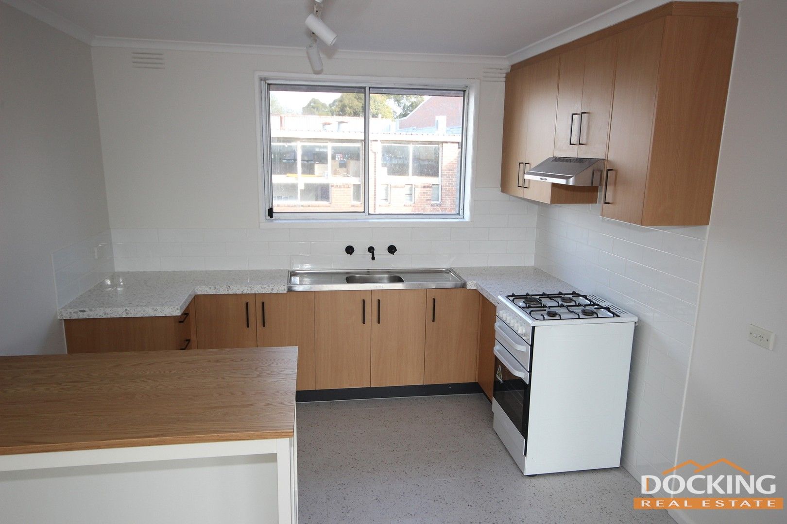 2 bedrooms Townhouse in 21/42-46 Burnt Street NUNAWADING VIC, 3131