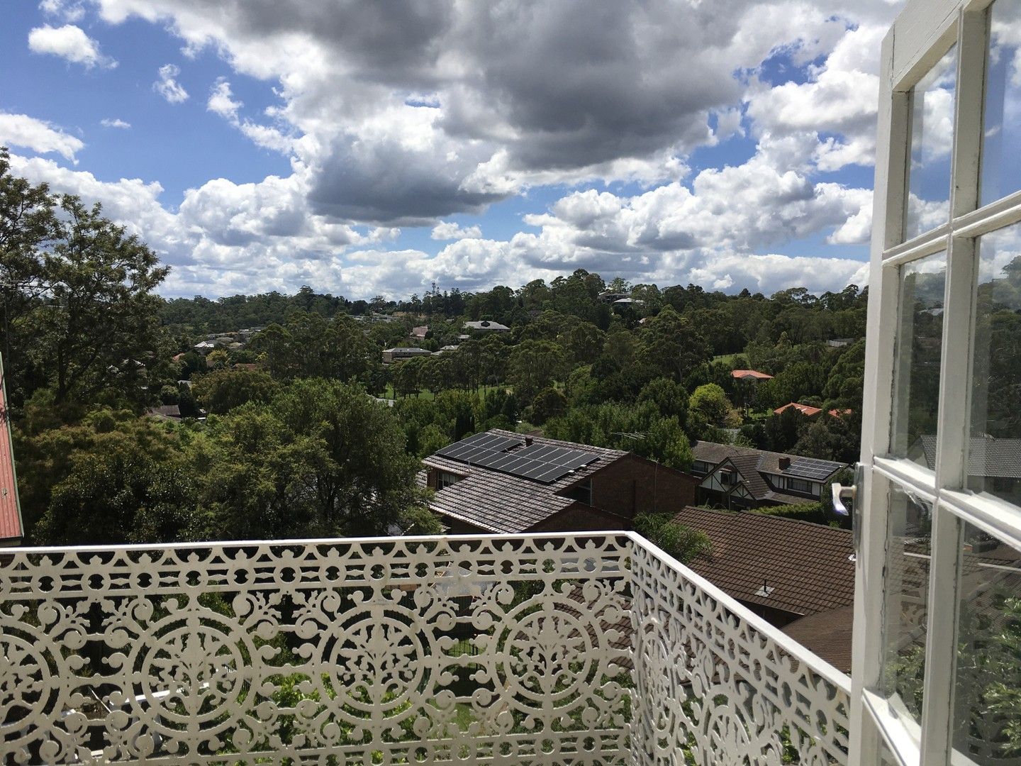 1 bedrooms Apartment / Unit / Flat in 15b Garthowen Cres CASTLE HILL NSW, 2154