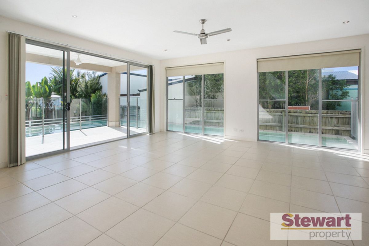 1/7 Martinique Court, Parrearra QLD 4575, Image 2