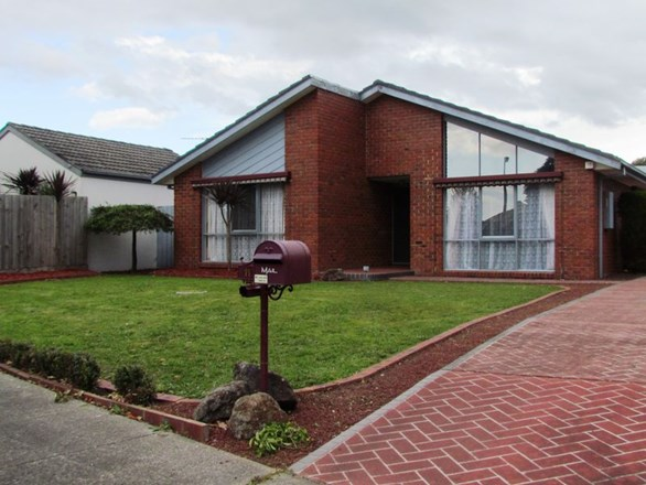 11 Surat Place, Rowville VIC 3178