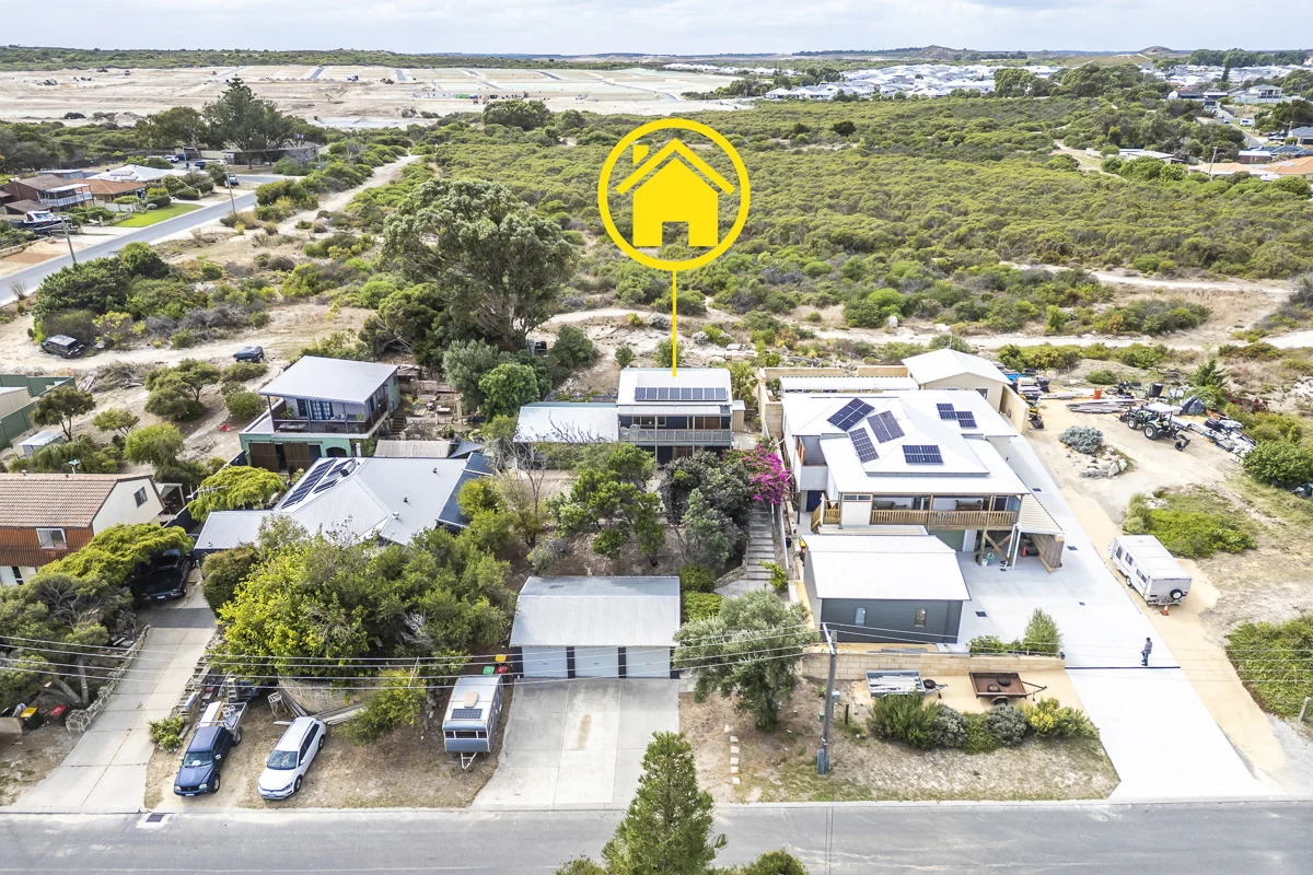 8 Theydon Grove, Two Rocks WA 6037