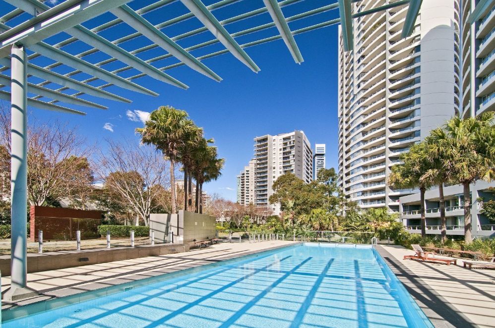 2 bedrooms Apartment / Unit / Flat in 1608/9 Railway Street CHATSWOOD NSW, 2067