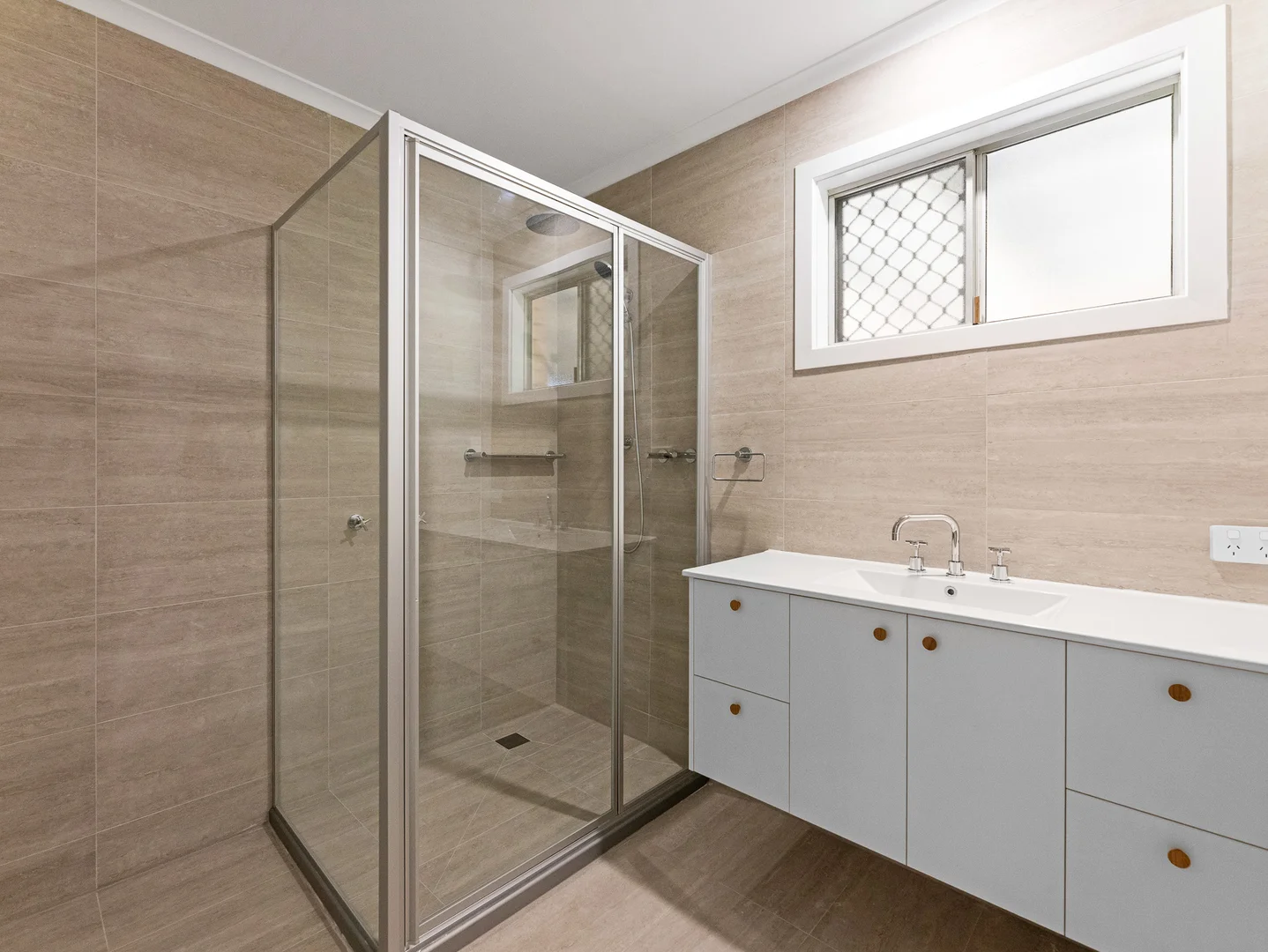 Additional image 8 of 160 Cypress Street, Urangan QLD 4655