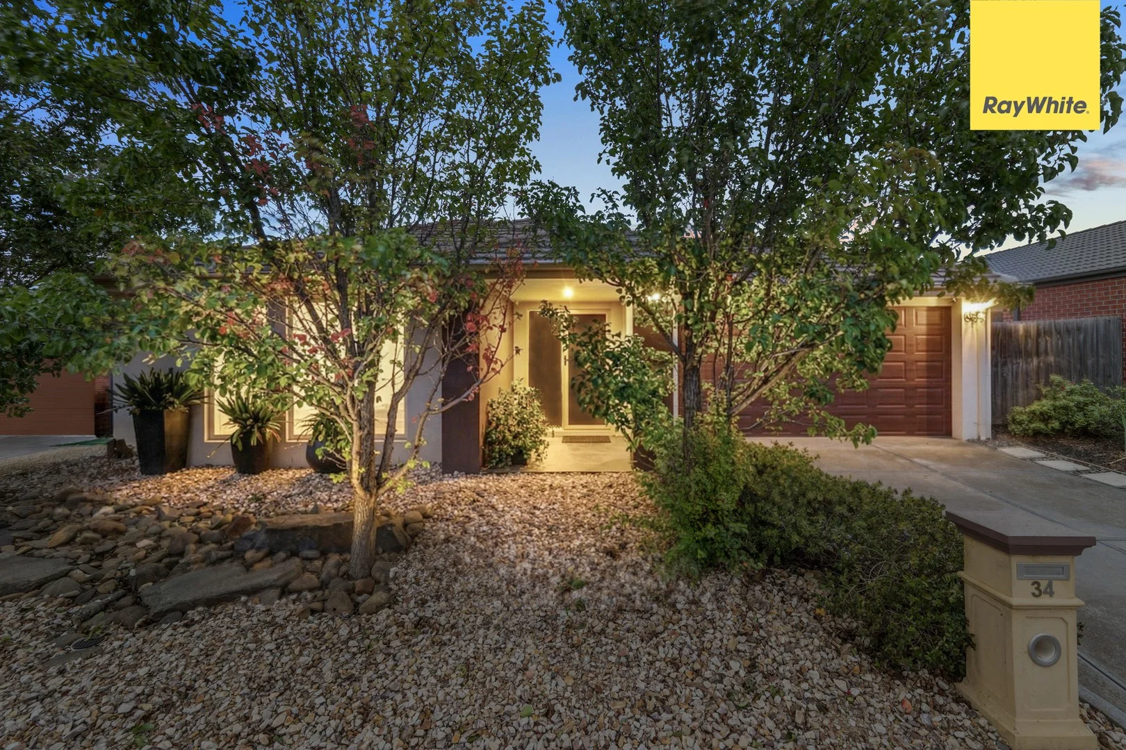 34 Stockwell Street, Melton South VIC 3338