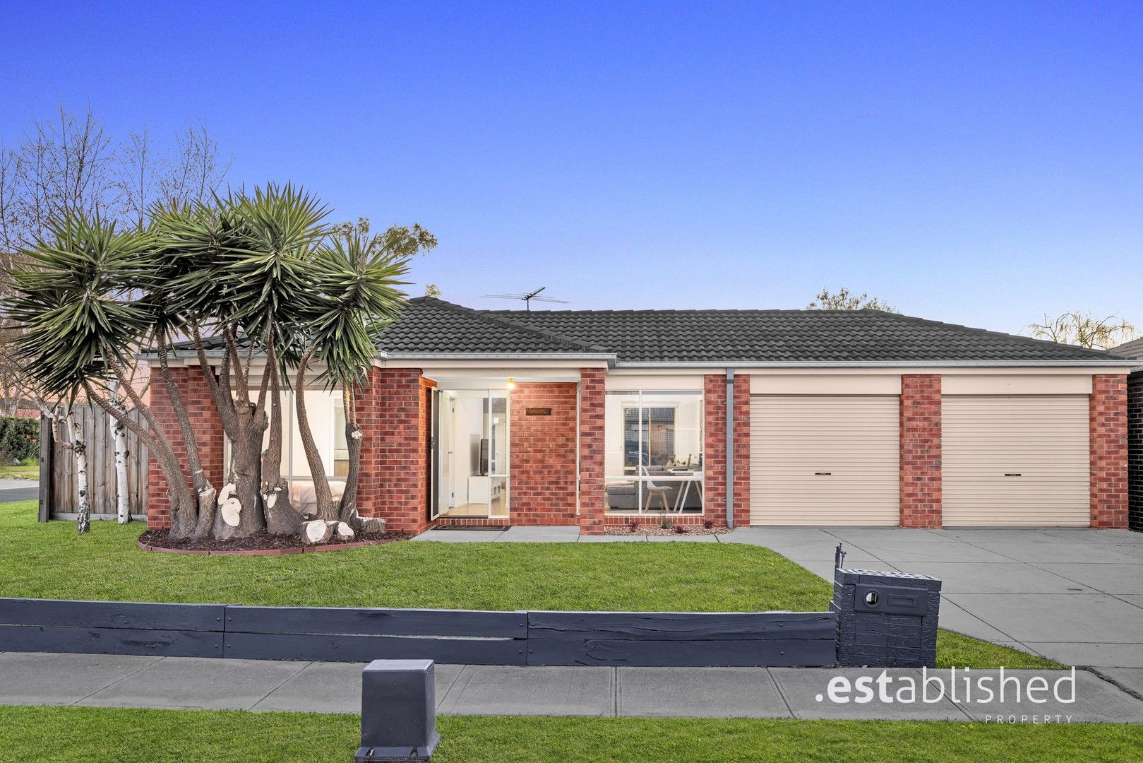 4 bedrooms House in 42 The Promenade POINT COOK VIC, 3030