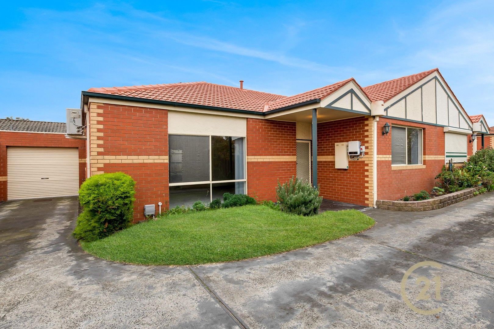 3 bedrooms Apartment / Unit / Flat in 2/45 Chandler Road NOBLE PARK VIC, 3174