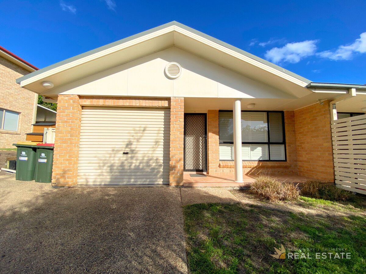 3 bedrooms Duplex in 6a Bungwall Close ANNA BAY NSW, 2316