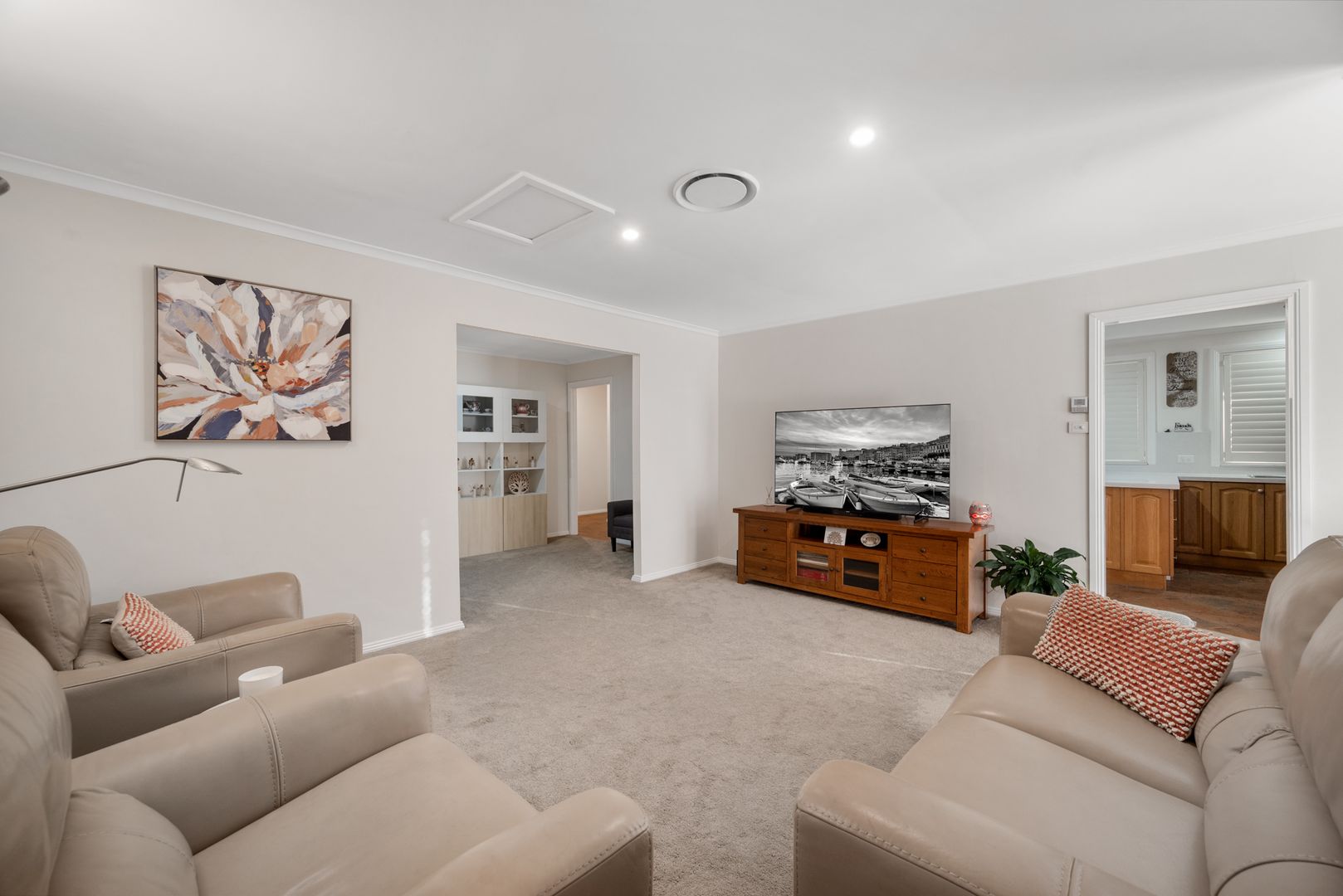 5 Monica Place, Jamisontown NSW 2750, Image 2