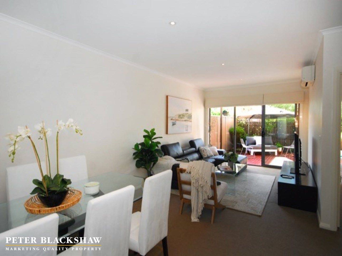 3/10 Tasman Place, Lyons ACT 2606, Image 2