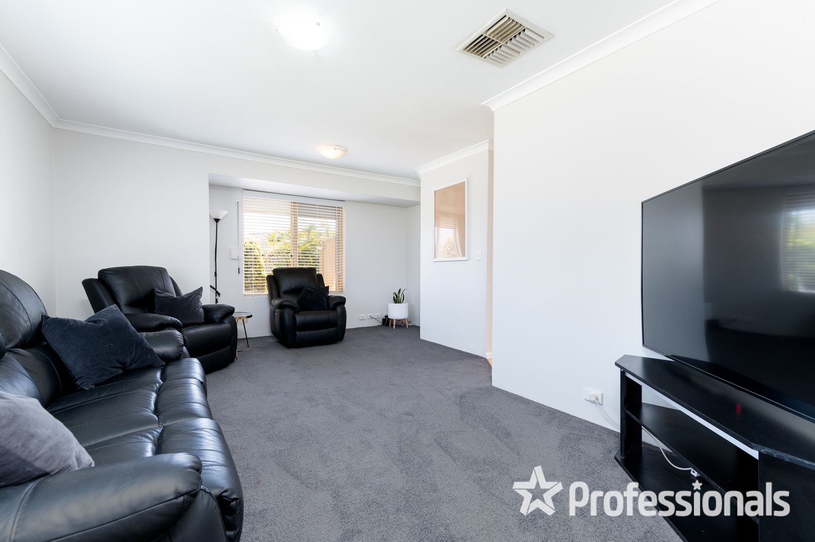 6A Auks Rise, Ballajura WA 6066, Image 2