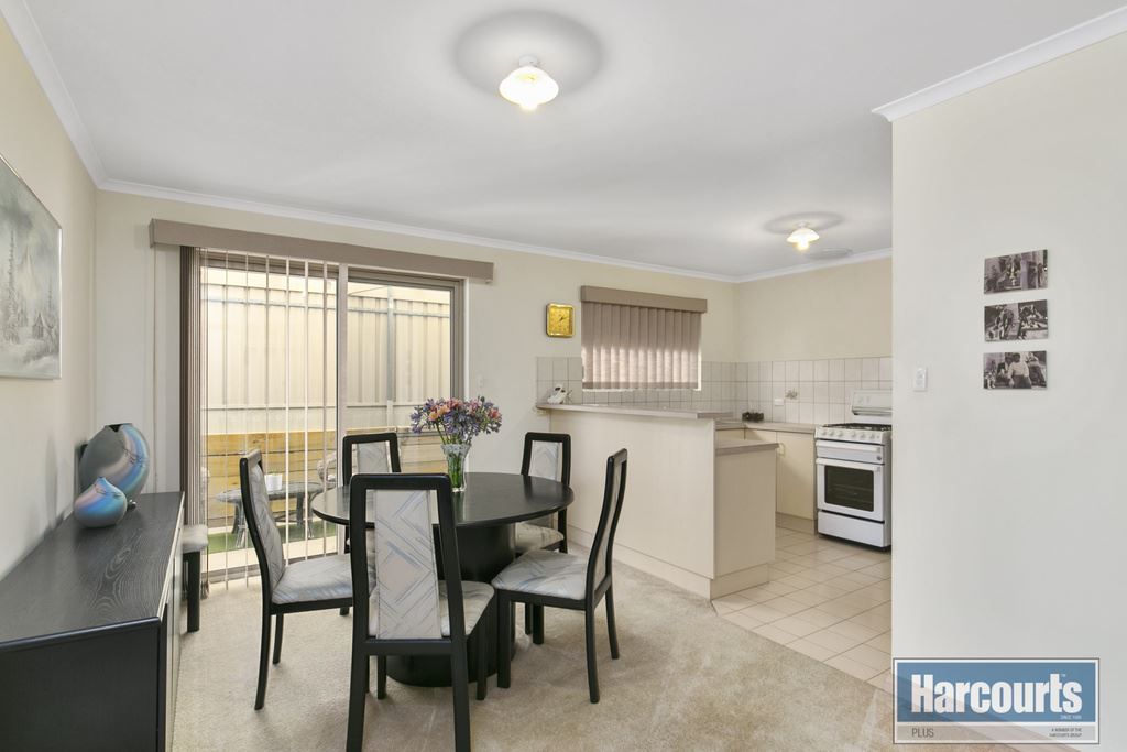 7/17 Zwerner Drive, Hallett Cove SA 5158, Image 2