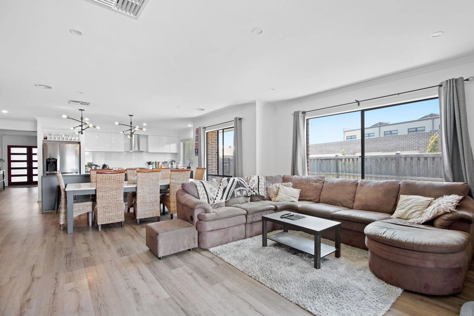 Additional image 10 of 3 Razorbill Terrace, Werribee VIC 3030