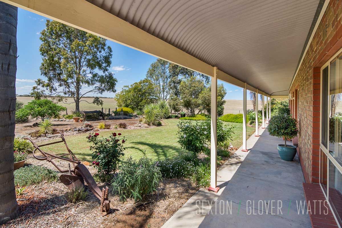 1674 Chaunceys Line Road, Brinkley SA 5253, Image 2