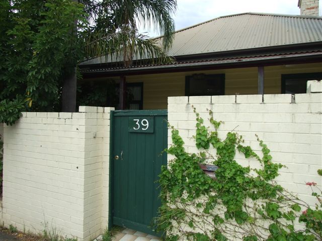 39 Atchison Street, Crows Nest NSW 2065, Image 0