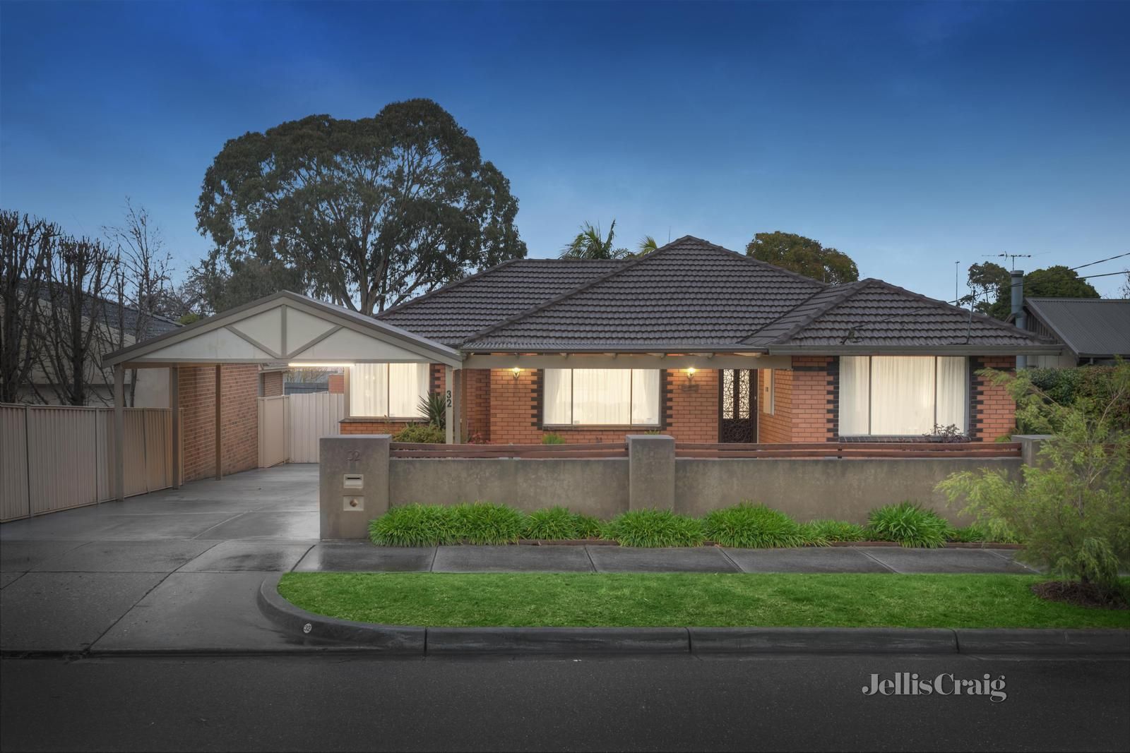 32 Kulnine Avenue, Mitcham VIC 3132, Image 0