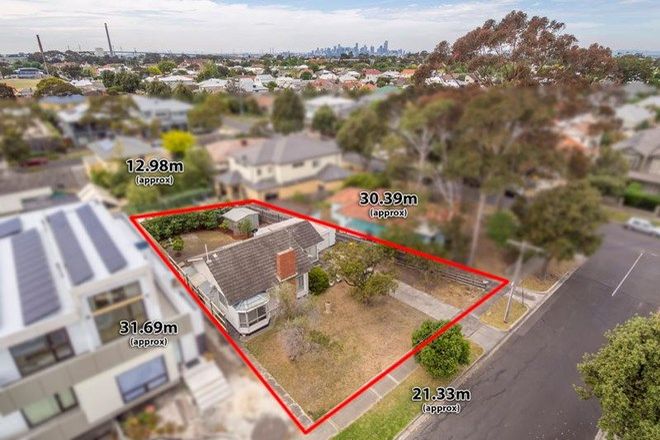 Picture of 4 Tobruk Crescent, WILLIAMSTOWN VIC 3016