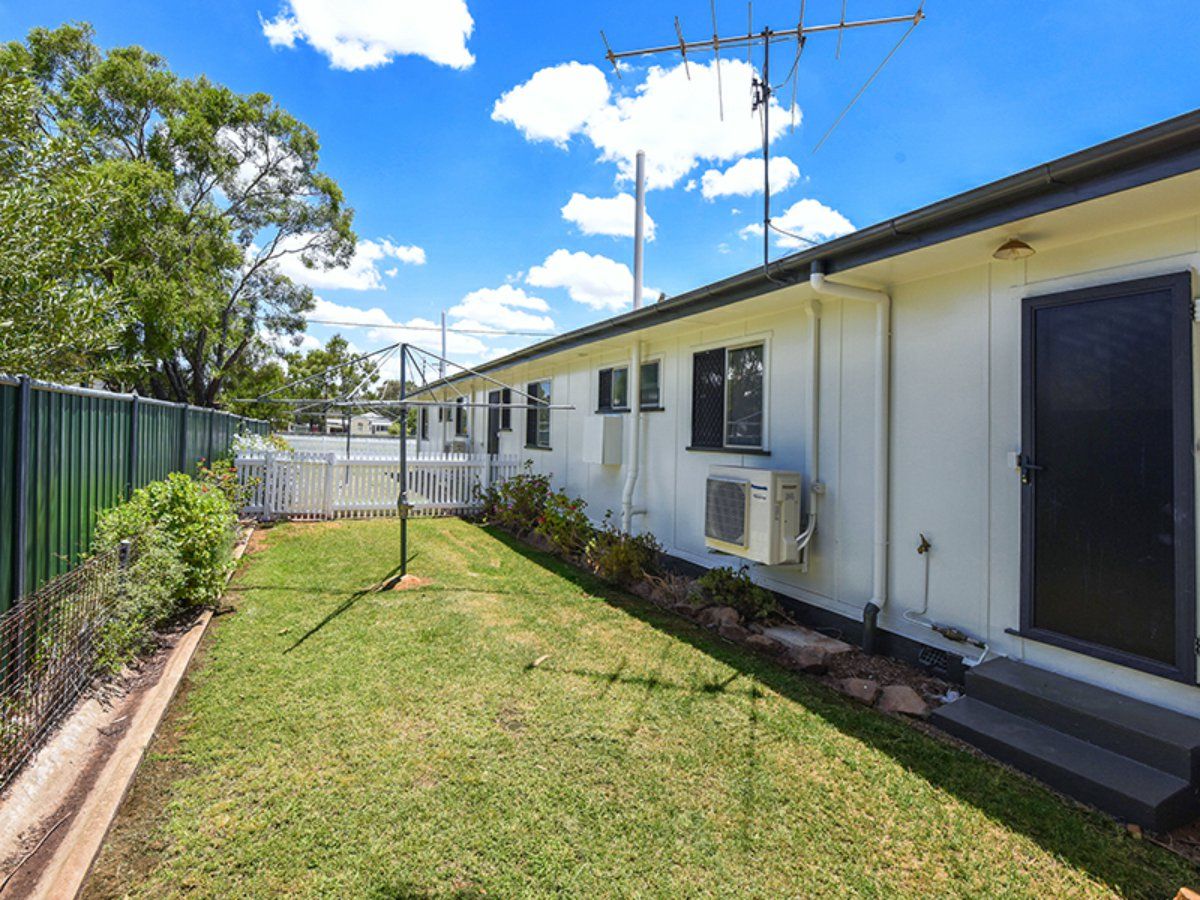 107 Bridge Street, Oakey QLD 4401, Image 1