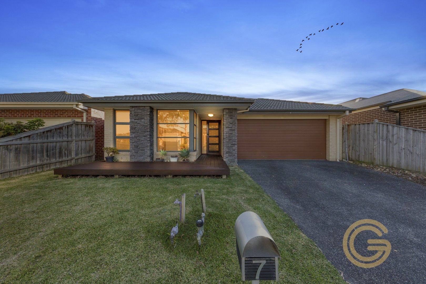 7 Brocker Street, Clyde North VIC 3978, Image 0