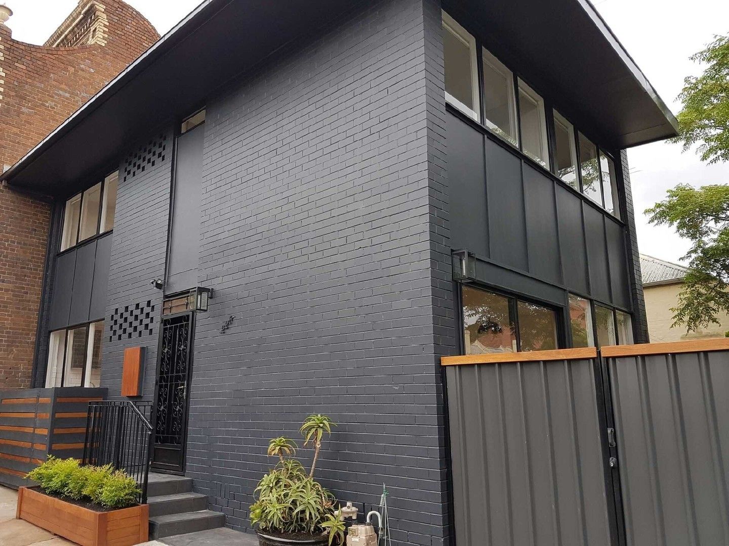 4 bedrooms House in 225 Gore FITZROY VIC, 3065