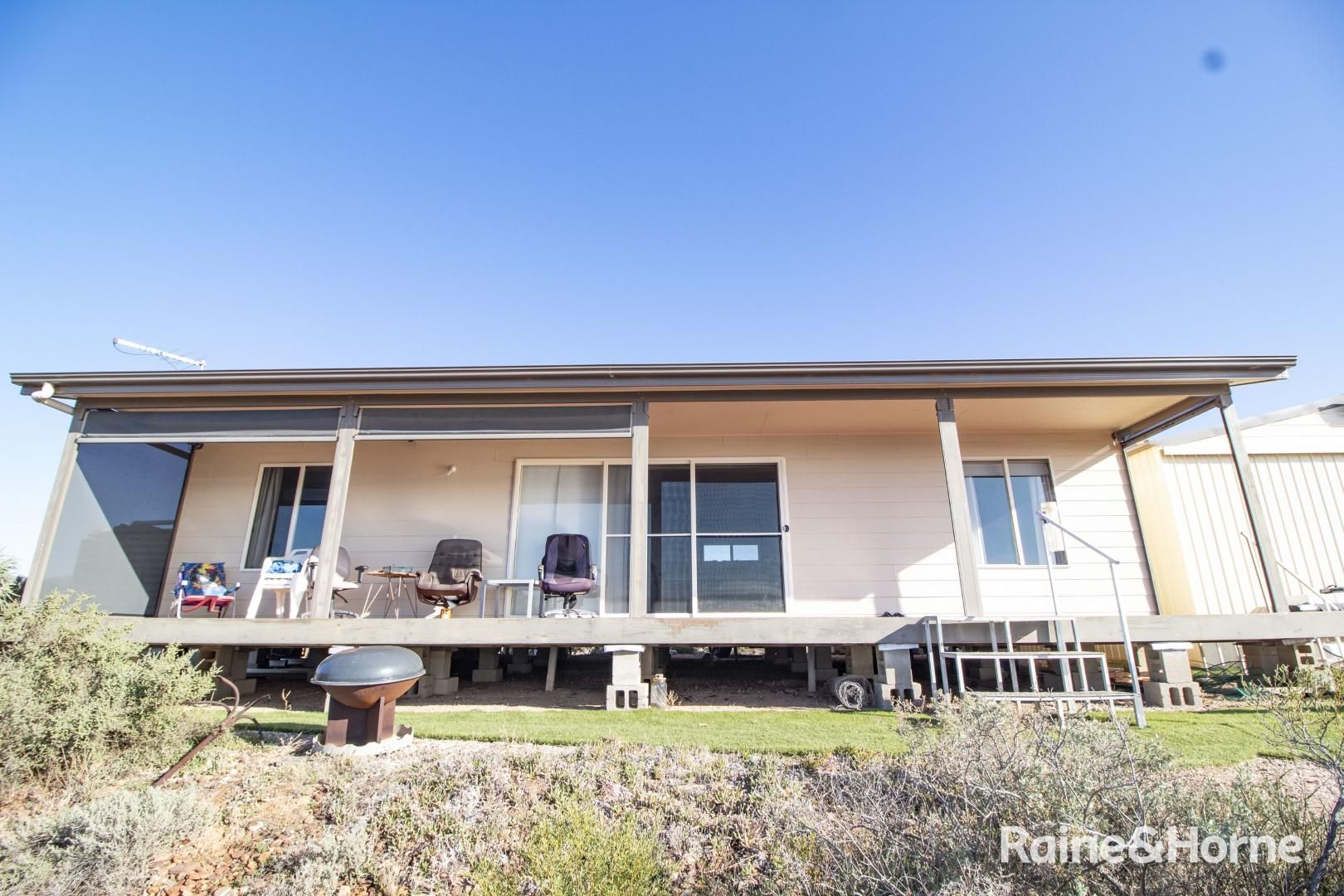 6 Chalklen Court, Commissariat Point SA 5700, Image 2