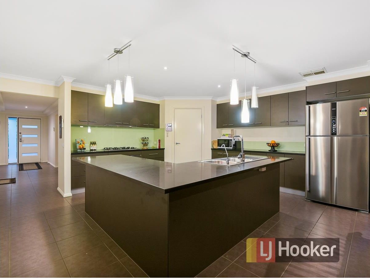 15 Marija Crescent, Berwick VIC 3806, Image 1