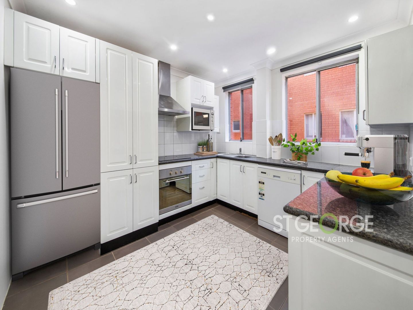 2 bedrooms Apartment / Unit / Flat in 5/31 Victoria  Avenue PENSHURST NSW, 2222