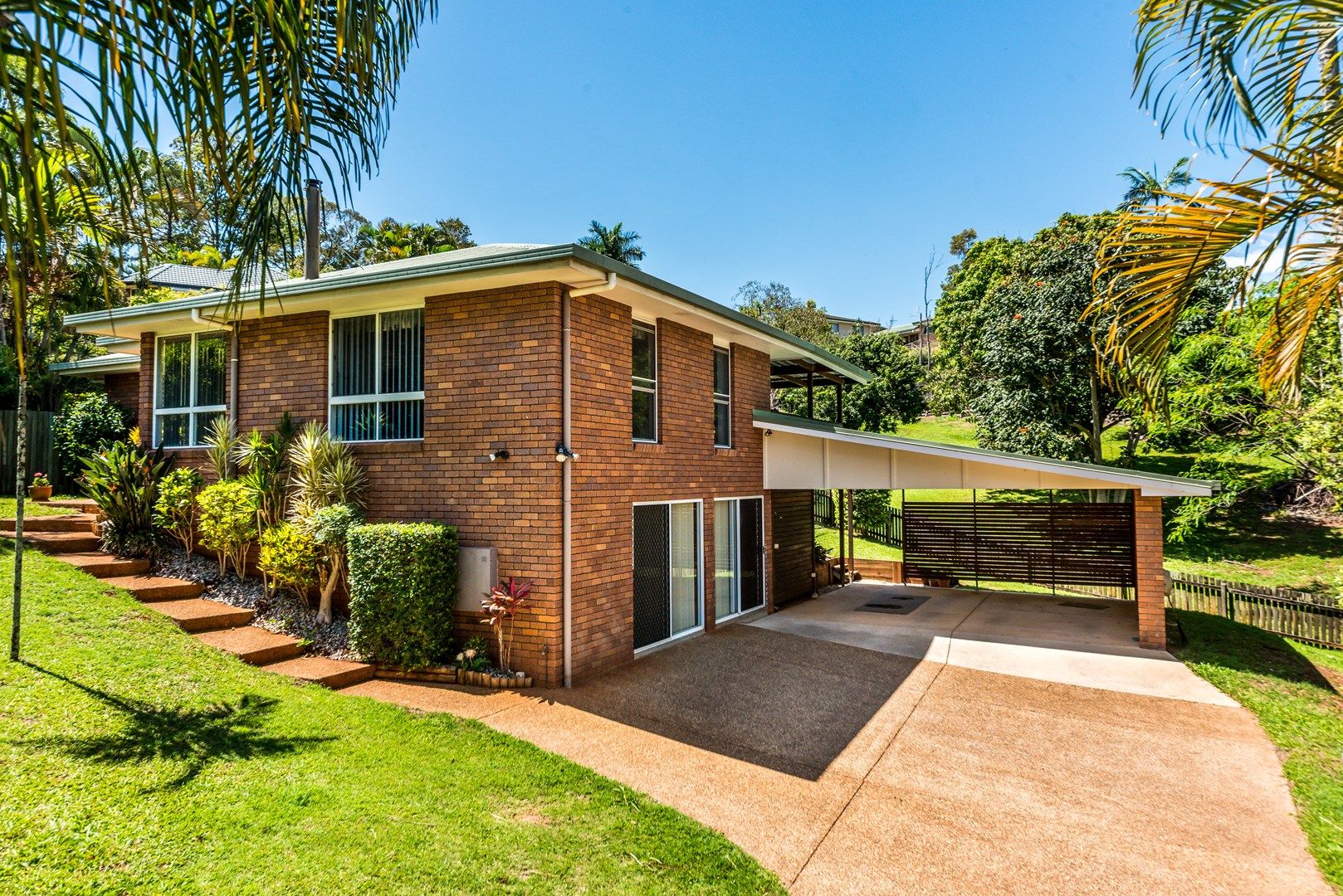 26 Dinmore Street, Woombye QLD 4559