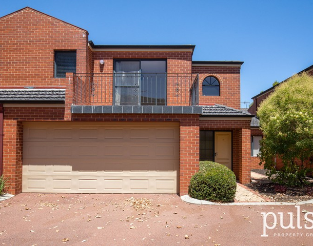 7/31 The Lakes Boulevard , Jandakot WA 6164