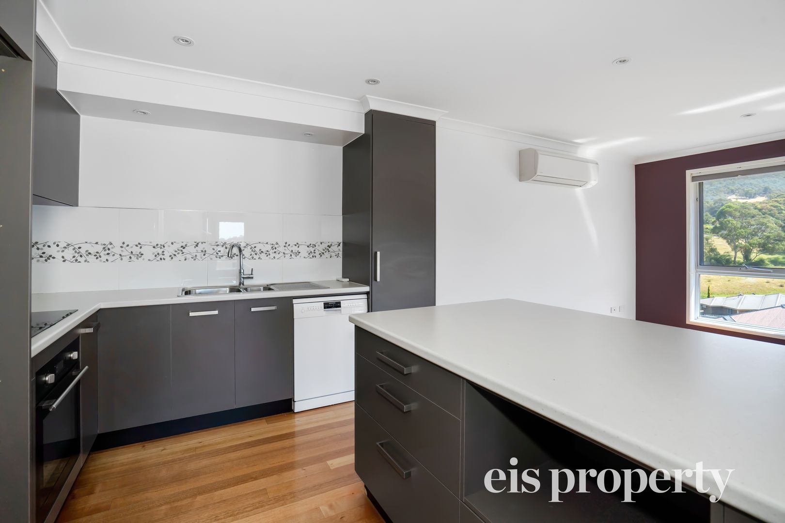 2 Travers Court Claremont TAS 7011 House For Rent $495 Domain
