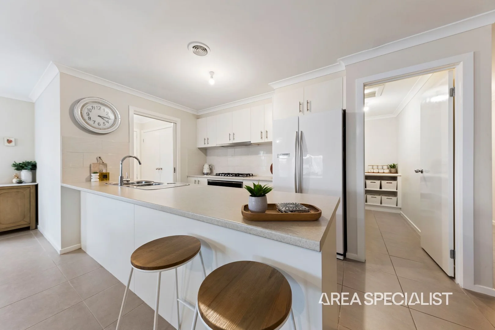 Additional image 2 of 41 Meadowlea Crescent, Pakenham VIC 3810
