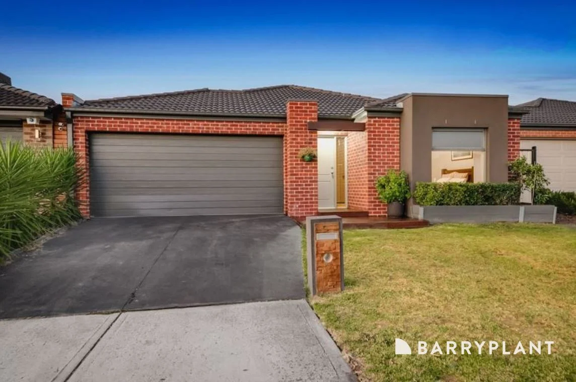 13 Creekview Avenue, Pakenham VIC 3810