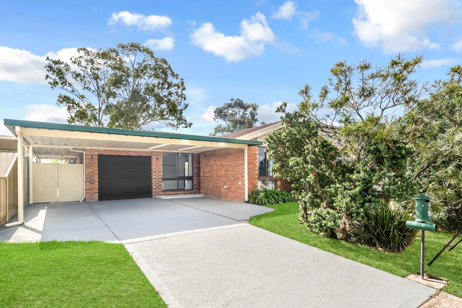 12 Lenton Crescent, Oakhurst NSW 2761, Image 0