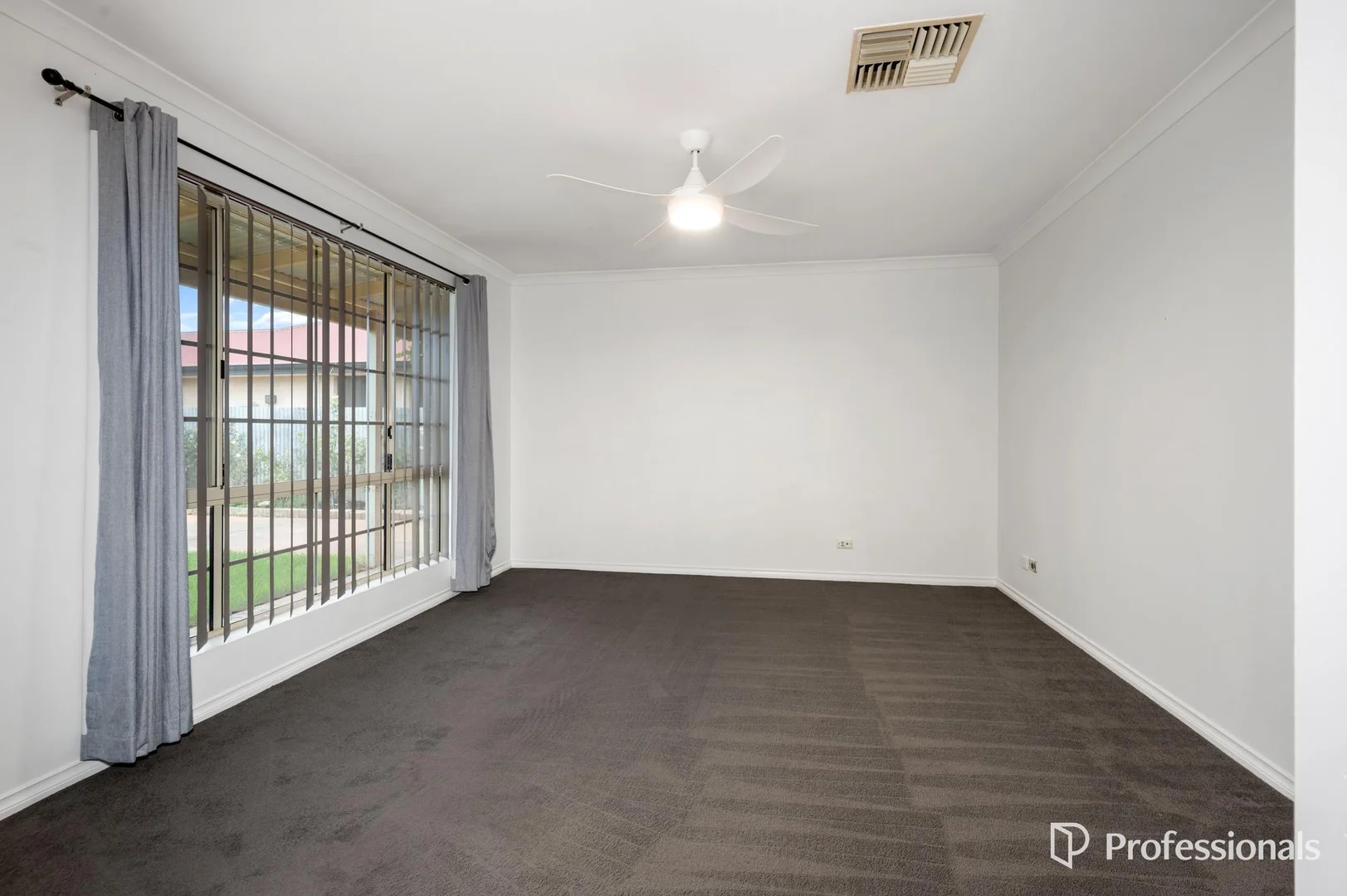 Additional image 2 of 50 Crowley Gardens, Somerville WA 6430