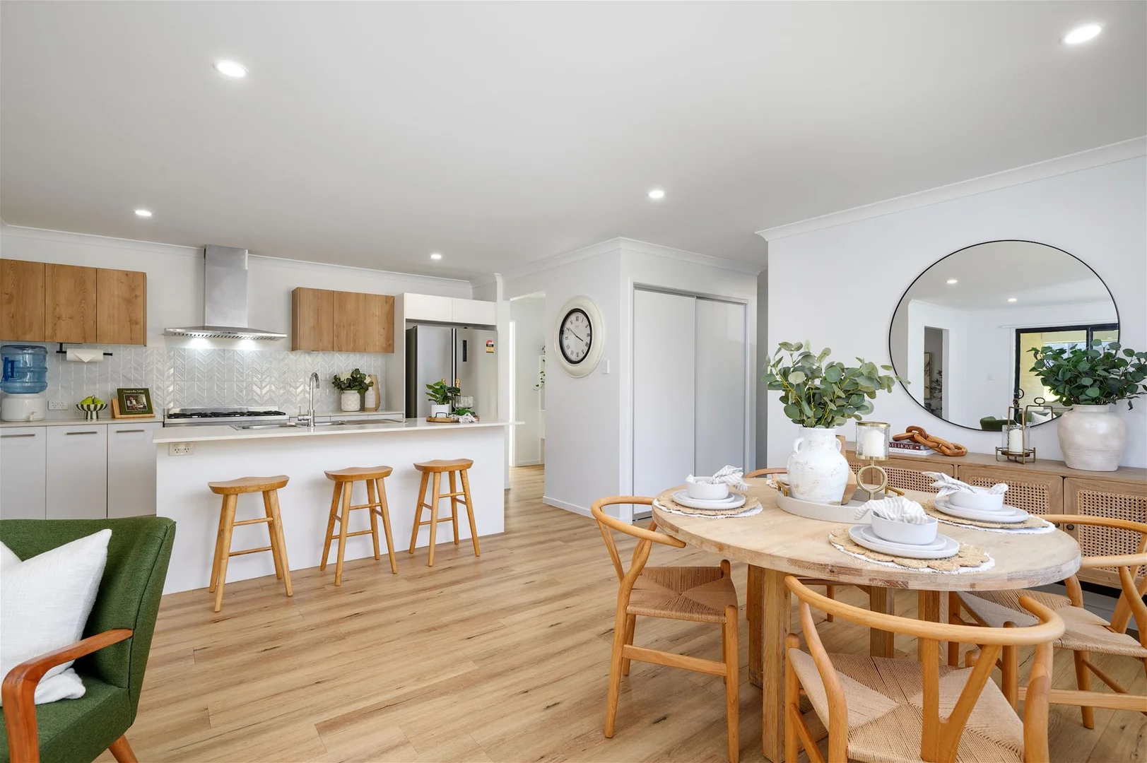 Additional image 10 of 8 Senators Court, Jones Hill QLD 4570