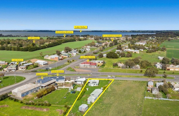 2128 Glenelg Highway, Lake Bolac VIC 3351