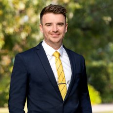 Ray White Werribee - Aydan Matejin