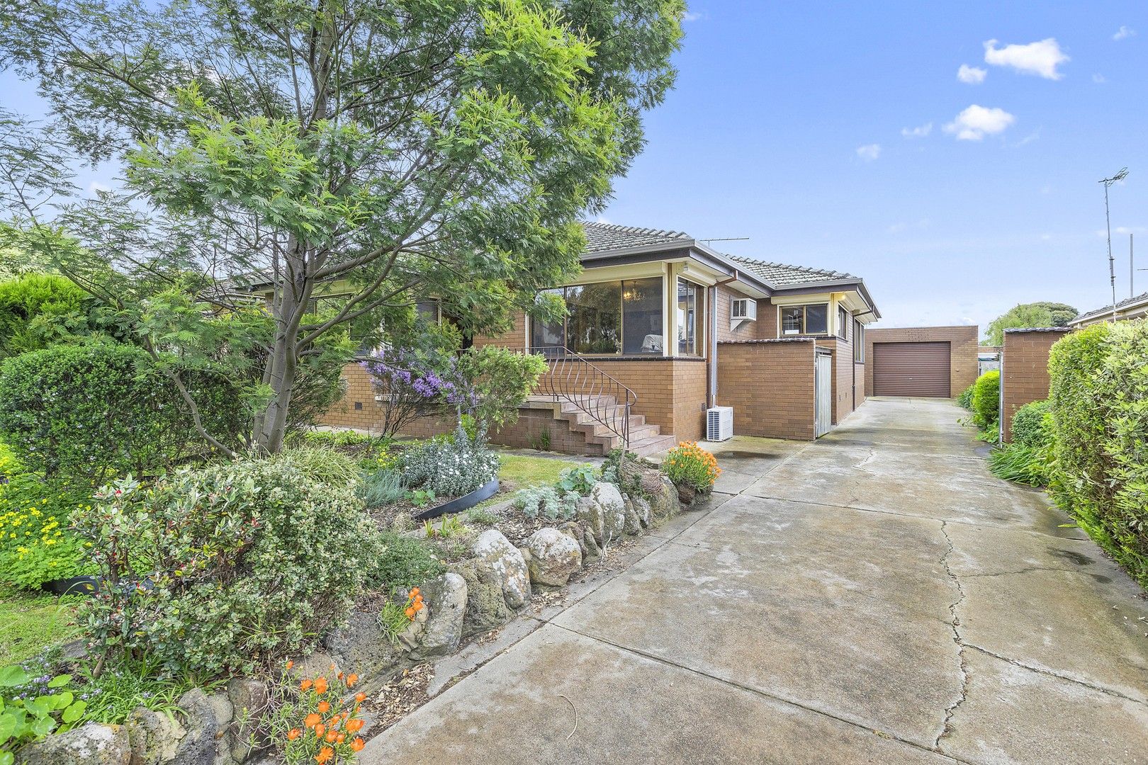 32 Quamby Avenue, Hamlyn Heights VIC 3215, Image 0