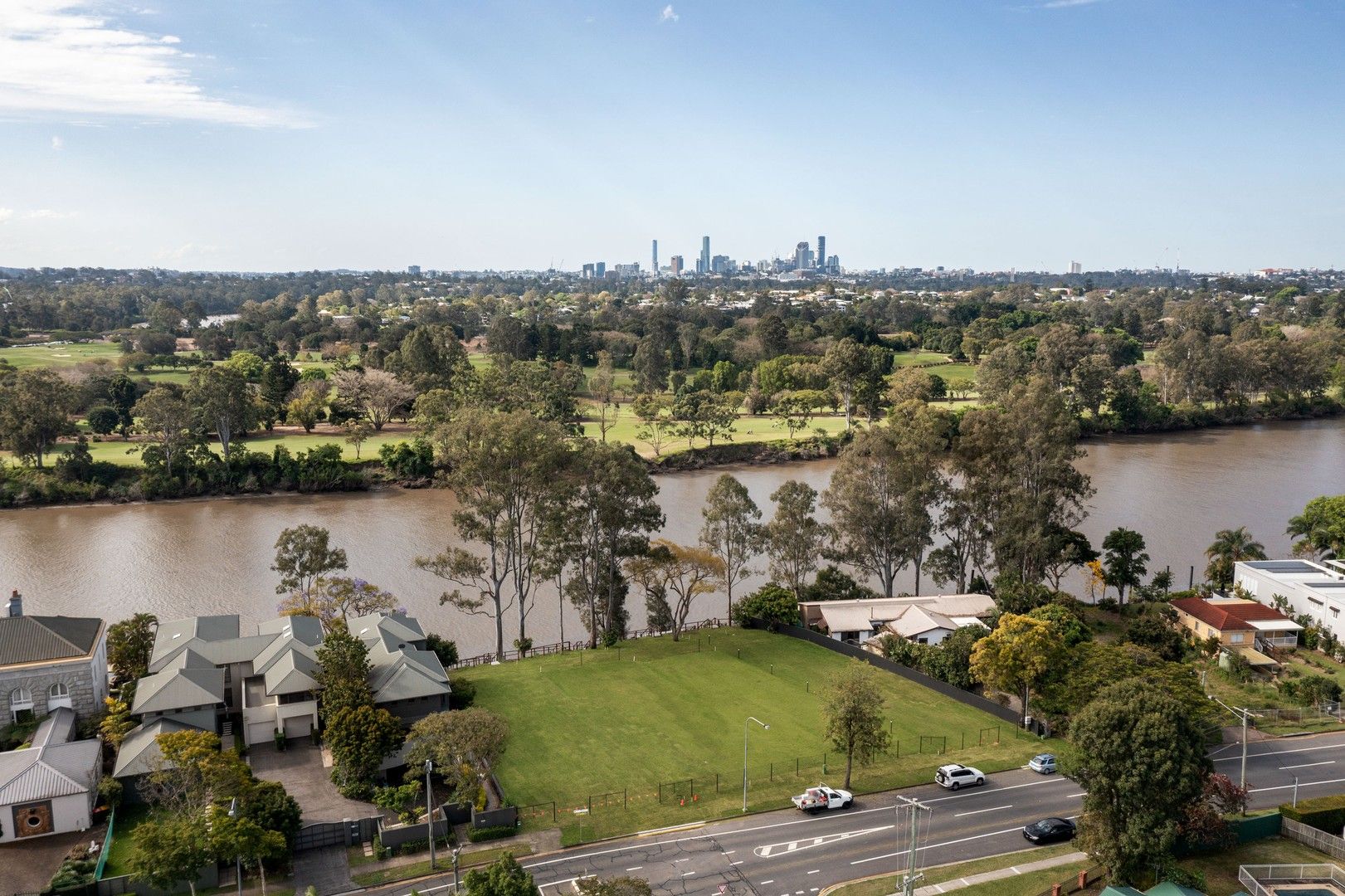 House in 95 King Arthur Terrace, TENNYSON QLD, 4105