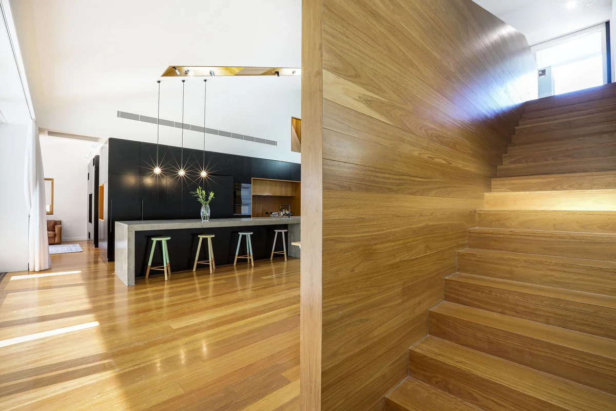 Additional image 12 of 8 Brighton Parade, Southport QLD 4215