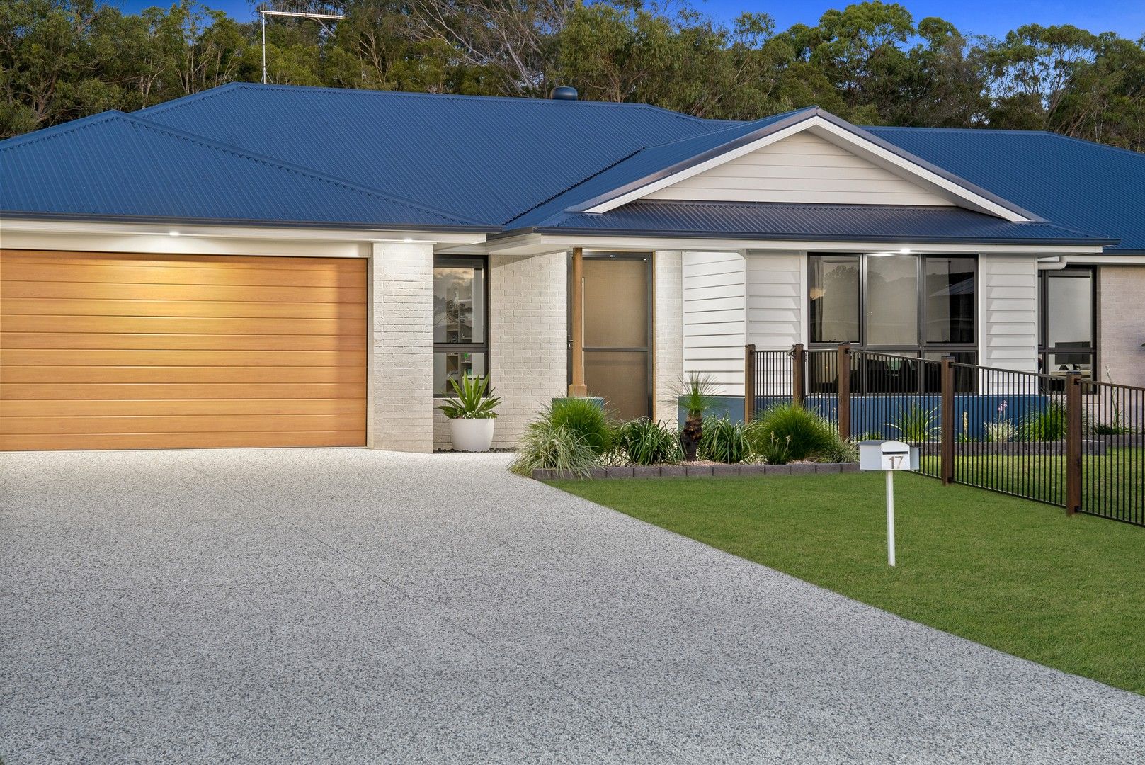 4 bedrooms House in 17 Portobello Road BURPENGARY EAST QLD, 4505