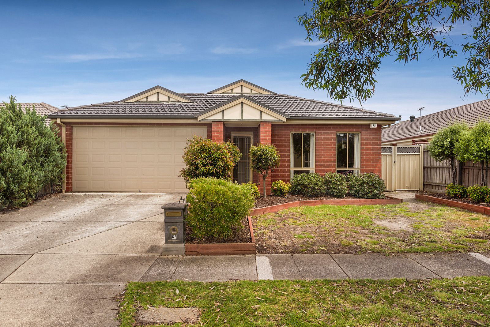 62 Rutherglen Crescent, Gowanbrae VIC 3043