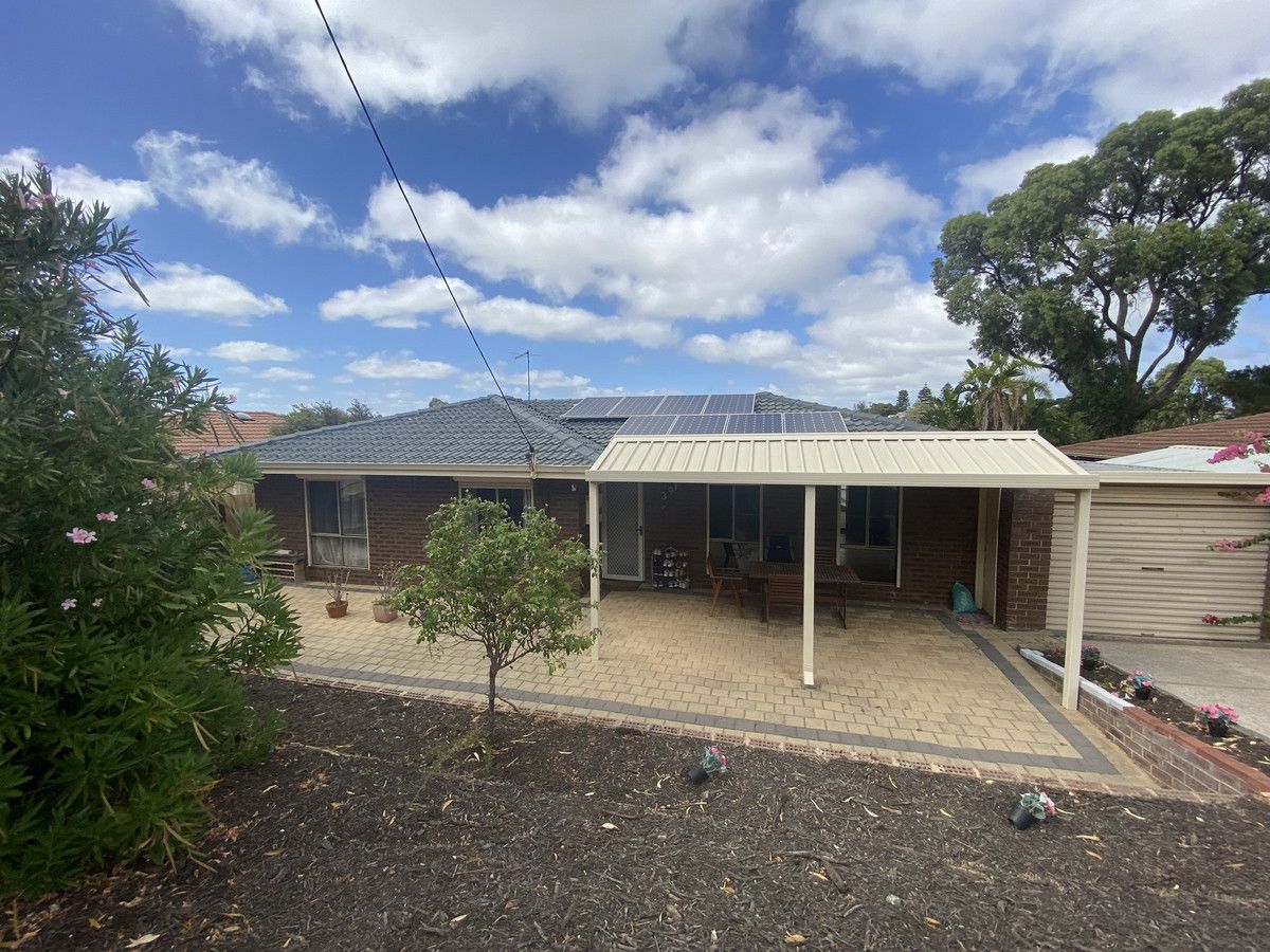 3 bedrooms House in 39 Lysander Drive HEATHRIDGE WA, 6027