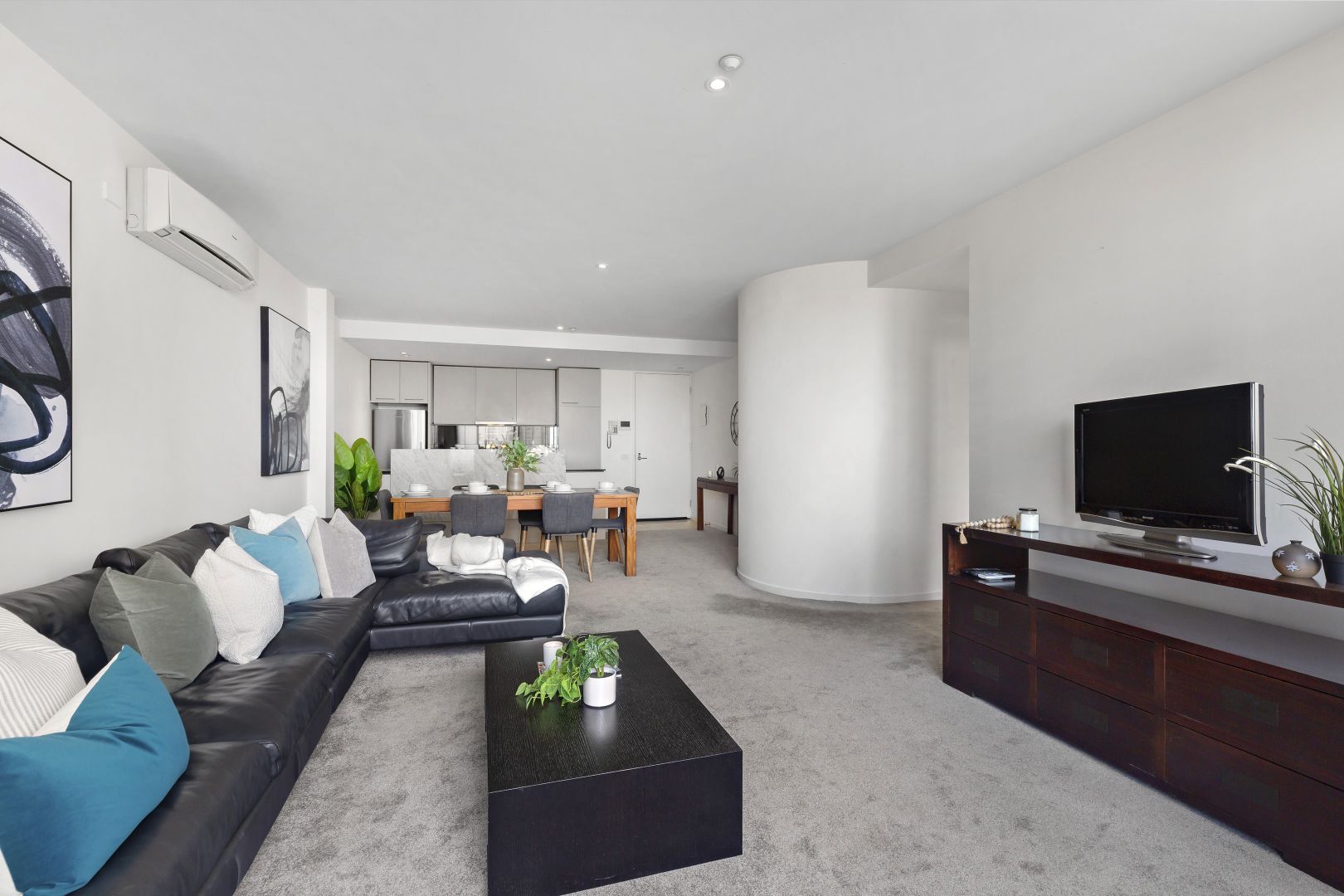 1102/118 Russell Street, Melbourne VIC 3000, Image 1