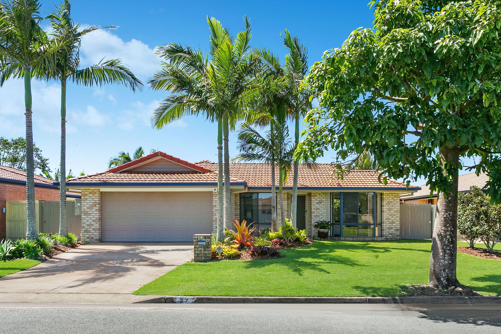 27 Triton Street, Tweed Heads South NSW 2486, Image 1