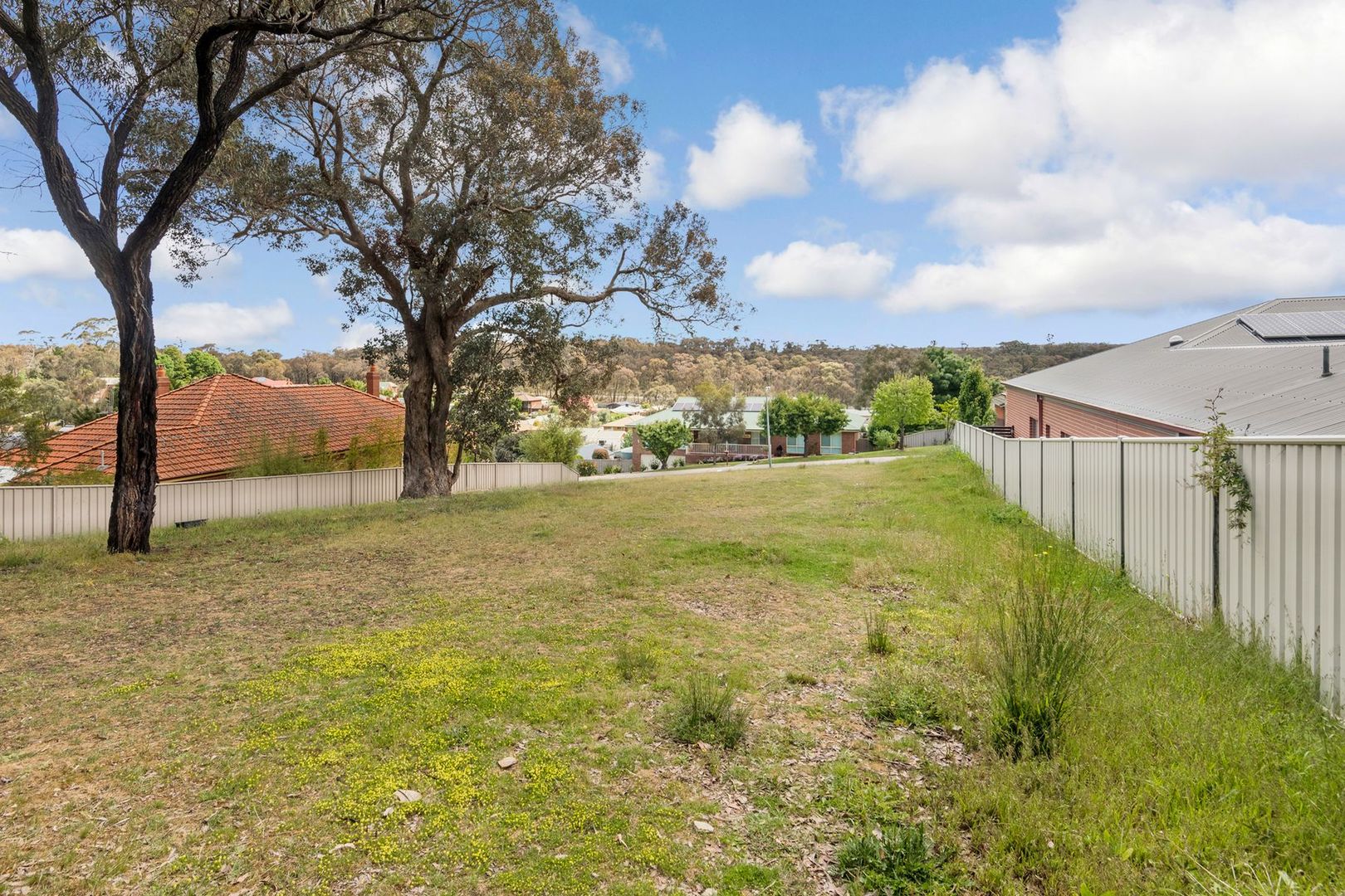 39 Broad Parade, Spring Gully VIC 3550, Image 2