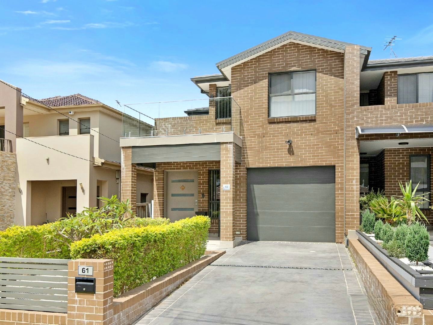 5 bedrooms House in 61 Alto Street SOUTH WENTWORTHVILLE NSW, 2145