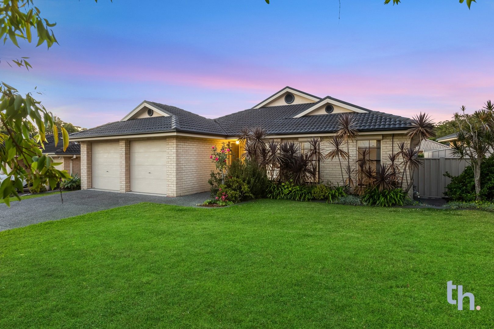 7 Brothers Court, Cameron Park NSW 2285, Image 0