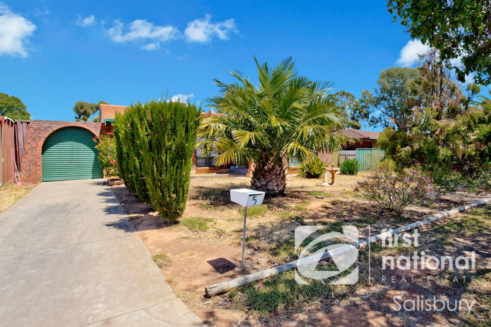 5 Woolaston Road, Salisbury Downs SA 5108, Image 2