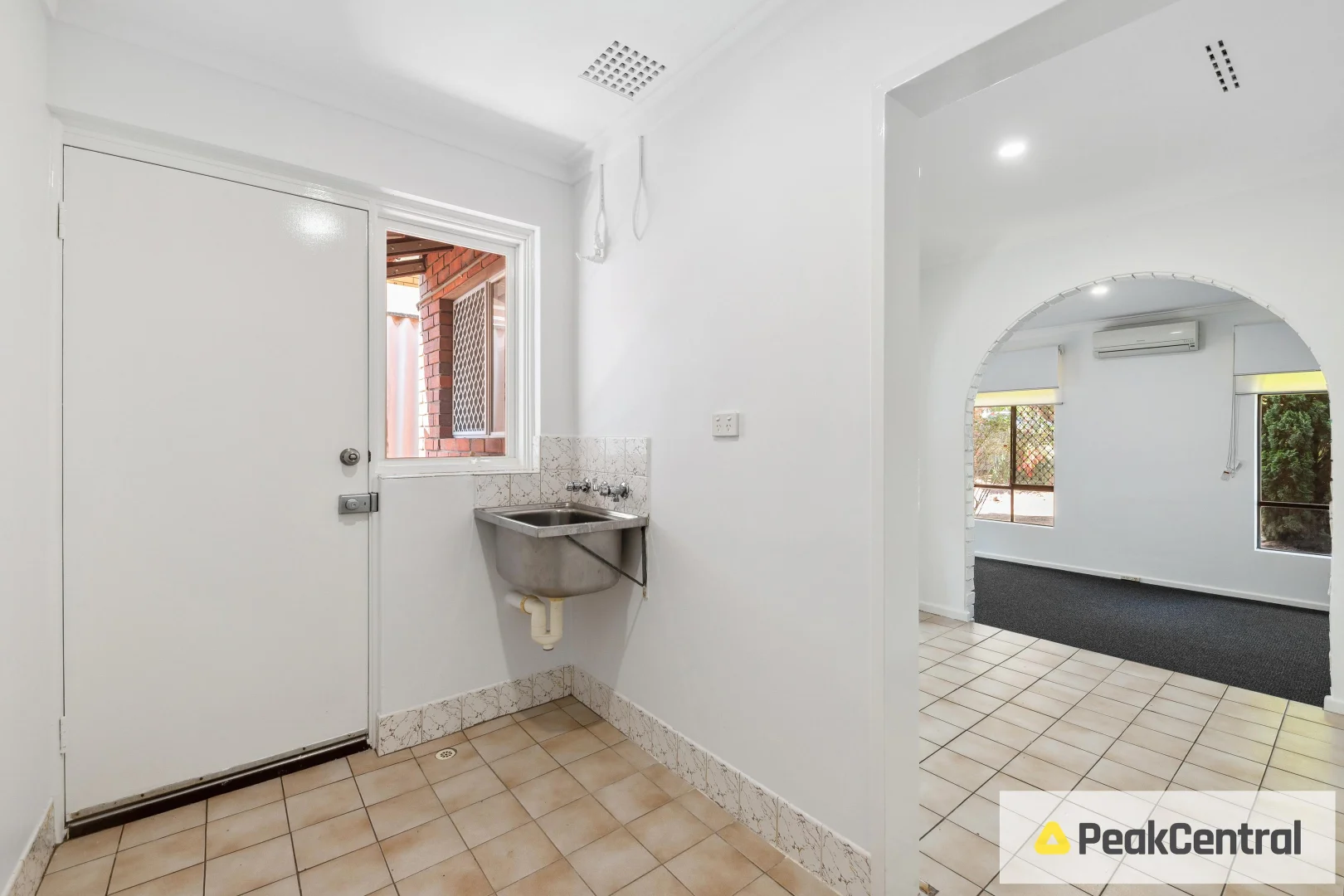 Additional image 4 of 6B Interim Road, Spearwood WA 6163